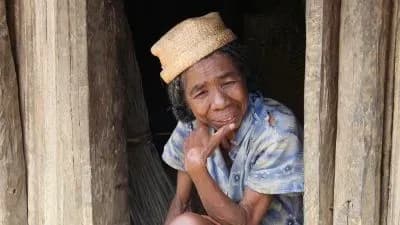 Le temps suspendu... À la découverte des villages Zafimaniry et de leurs artisans du bois