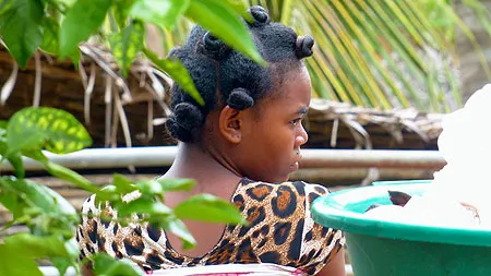 Petite fille malgache.