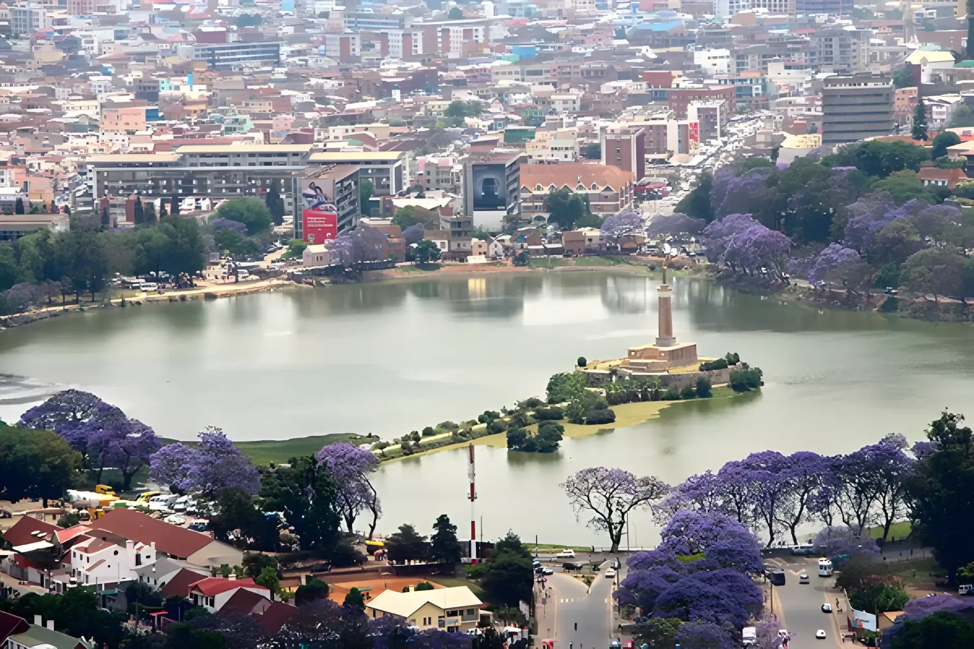 Vue panoramique d’Antananarivo, capitale de Madagascar, sur les Hautes Terres.